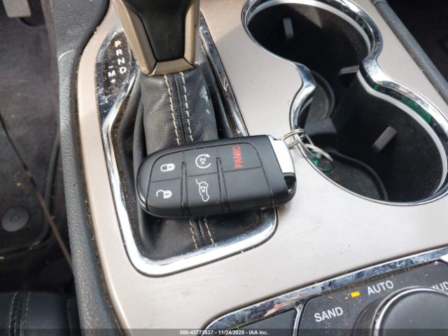 Jeep Grand Cherokee Limited Image 5