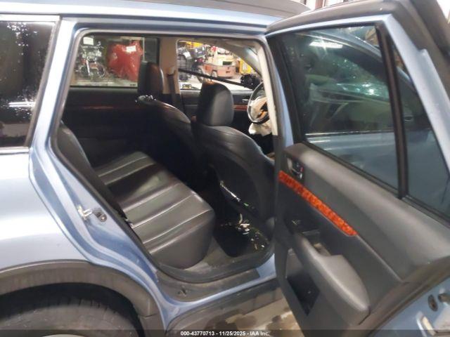 Subaru Outback 3.6r Limited Image 3