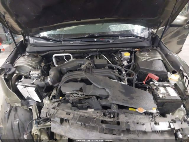 Subaru Outback 2.5i Premium Image 3