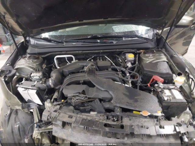 Subaru Outback 2.5i Premium Image 3