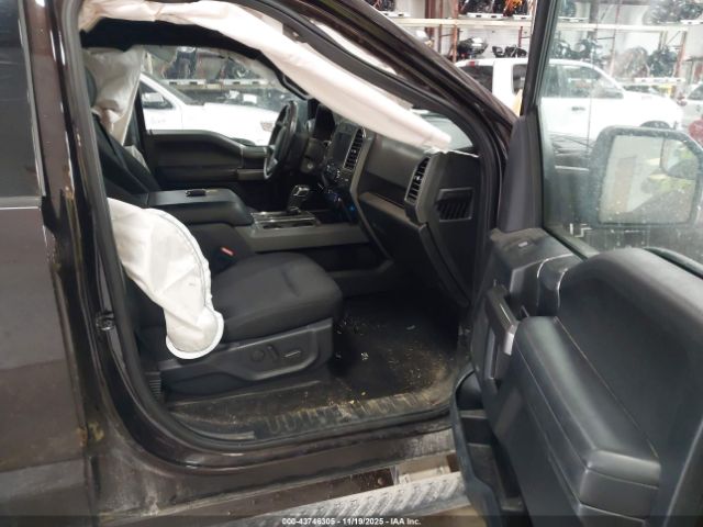 Ford F-150 Xlt Image 12