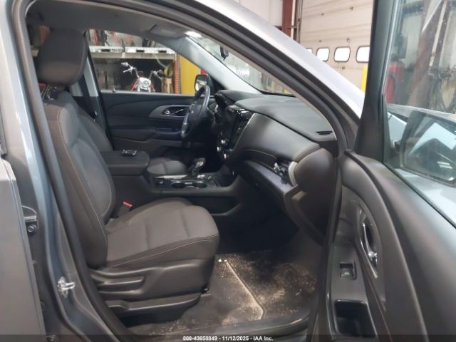 Chevrolet Traverse Awd Lt Cloth Image 9