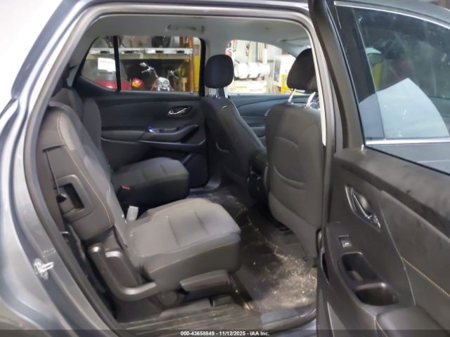 Chevrolet Traverse Awd Lt Cloth Image 19
