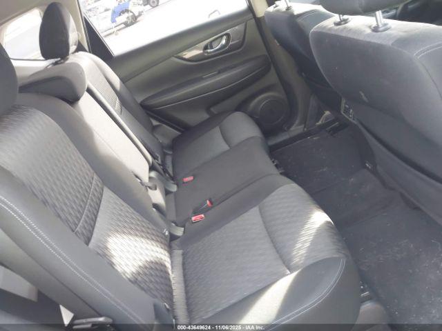 Nissan Rogue Sv Intelligent Awd Image 14