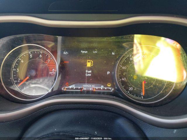 Jeep Cherokee Limited Image 9