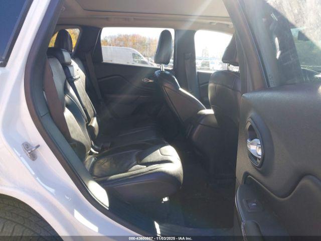 Jeep Cherokee Limited Image 3