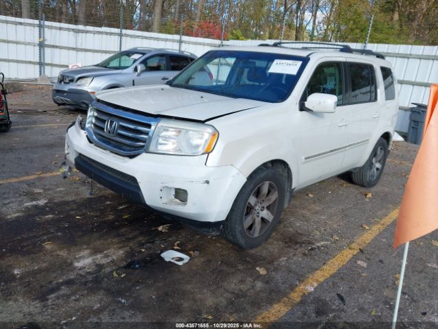 Honda Pilot Touring Image 2