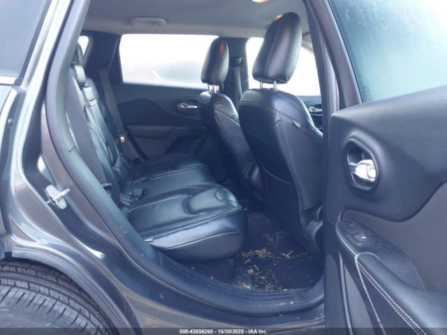 Jeep Cherokee North Image 2