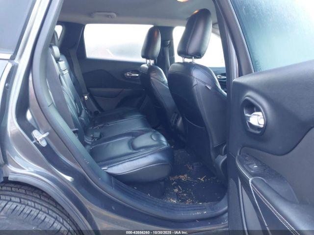 Jeep Cherokee North Image 2