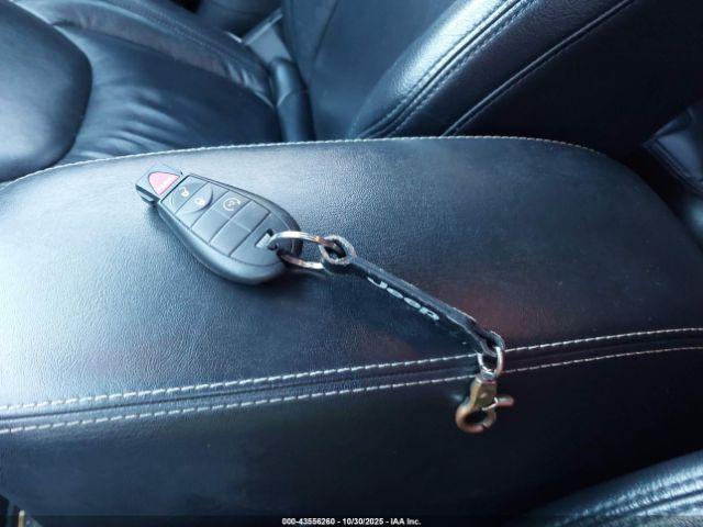 Jeep Cherokee North Image 3