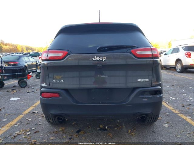Jeep Cherokee North Image 16
