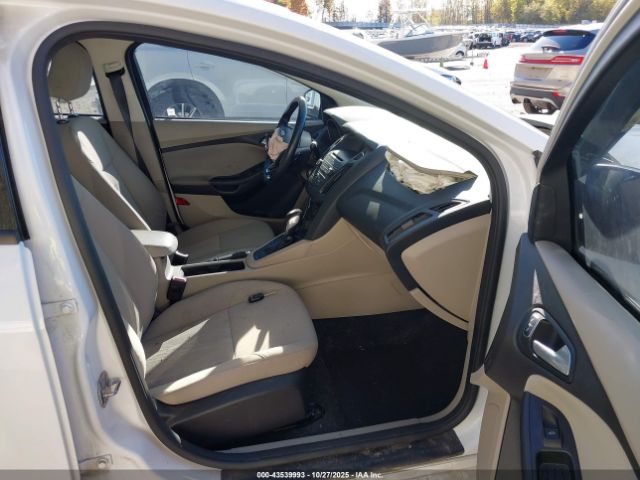 Ford Focus Se Image 2