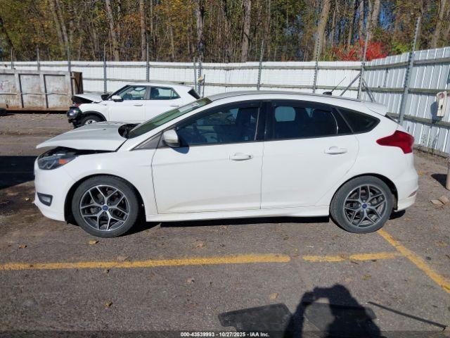 Ford Focus Se Image 8