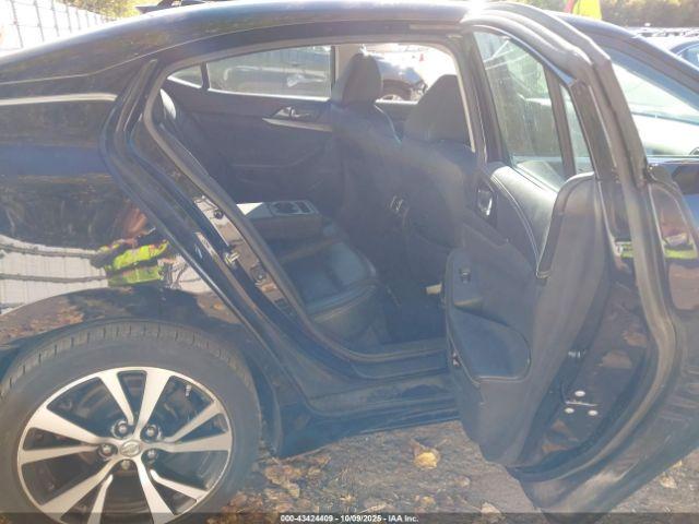 Nissan Maxima 3.5 Sv Image 10