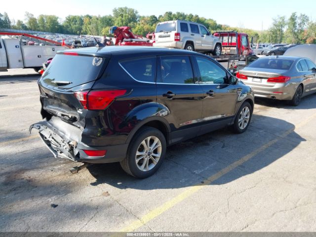 Ford Escape Se Image 4