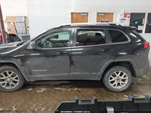 Jeep Cherokee North Image 14