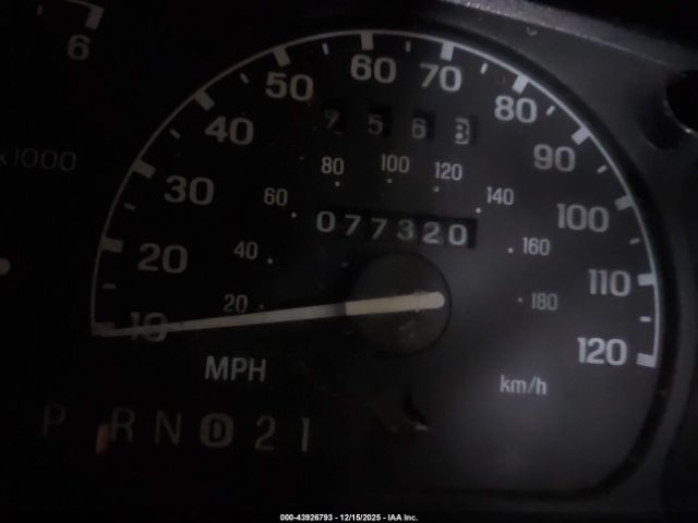 Ford Explorer Eddie Bauer Image 3