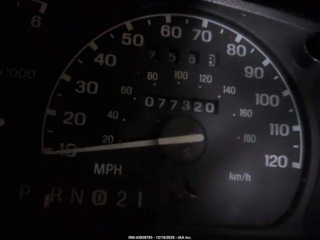 Ford Explorer Eddie Bauer Image 3