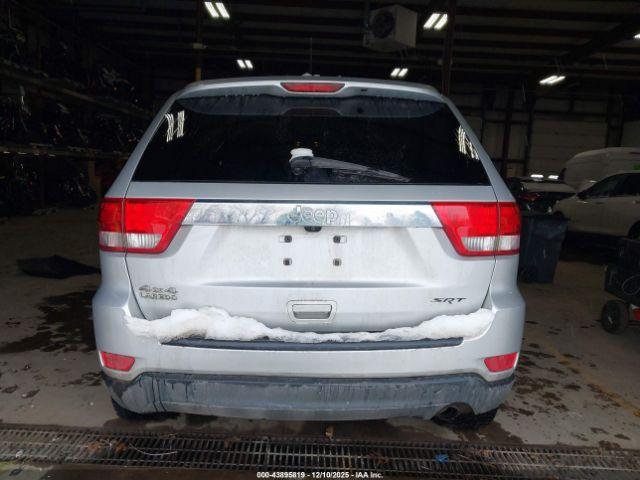 Jeep Grand Cherokee Laredo Image 16