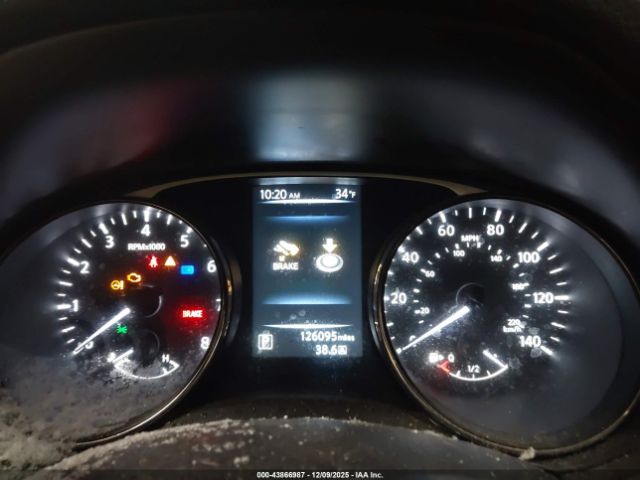 Nissan Rogue Sv Image 4