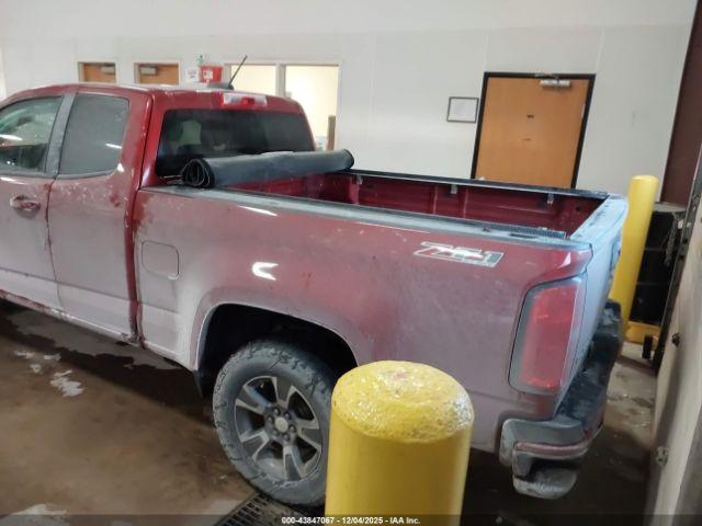 Chevrolet Colorado Z71 Image 2