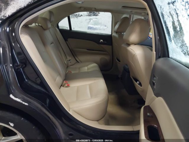 Ford Fusion Sel Image 16