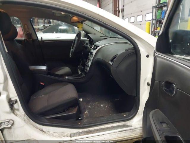 Chevrolet Malibu 1lt Image 7