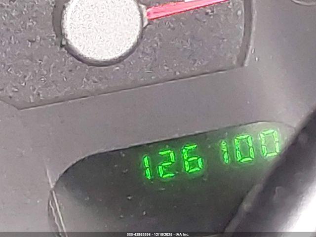 Ford Explorer Xls Image 3