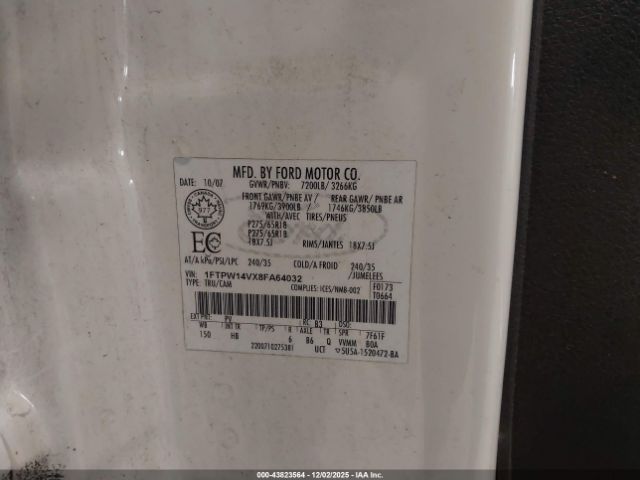 Ford F-150 Lariat Image 10