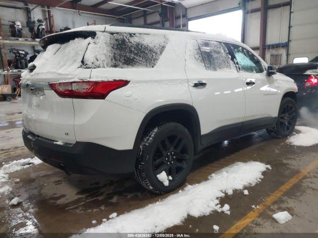 Chevrolet Traverse Awd Lt Cloth Image 2