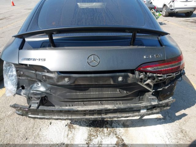 Mercedes-Benz G-Class Image 10