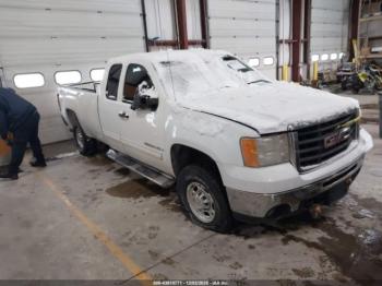  Salvage GMC Sierra 2500