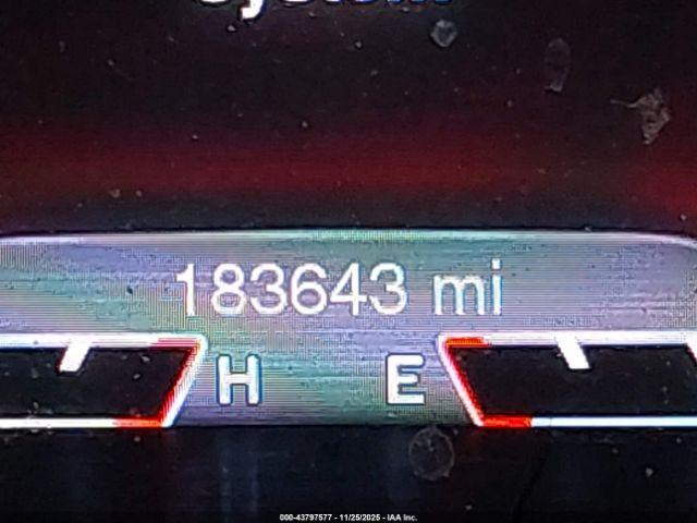 Jeep Cherokee Trailhawk Image 16