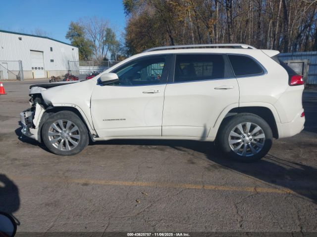 Jeep Cherokee Overland 4x4 Image 13