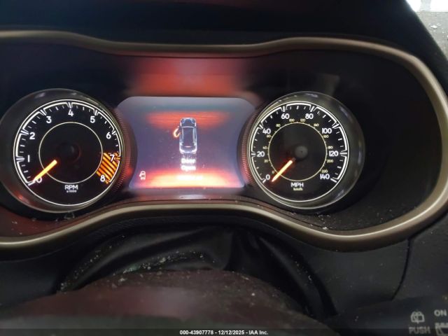 Jeep Cherokee Limited Image 4