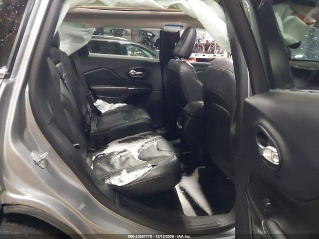 Jeep Cherokee Limited Image 11