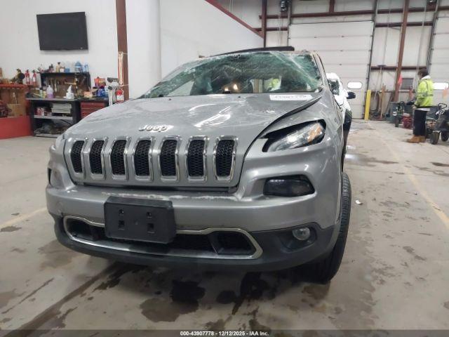 Jeep Cherokee Limited Image 12