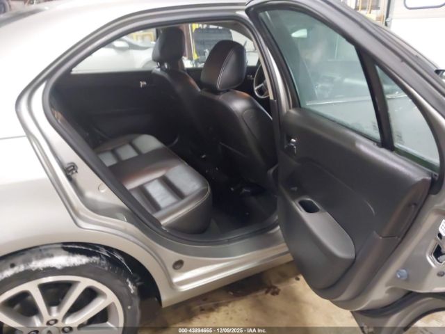 Ford Fusion Sel Image 13