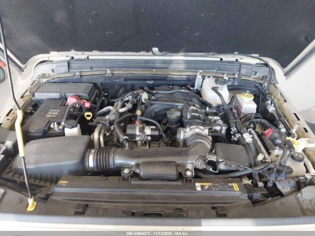 Jeep Wrangler Sport Altitude 4x4 Image 12